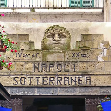 Yasmin Casavacanze Naples