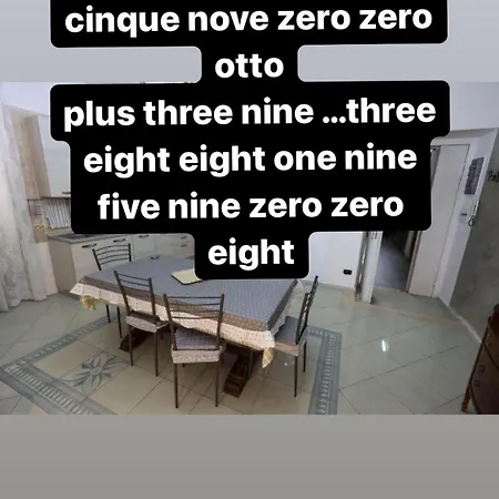 Yasmin Casavacanze Neapol